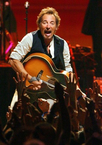 Bruce Springsteen, el hombre de los 100 millones de dólares…..anuales